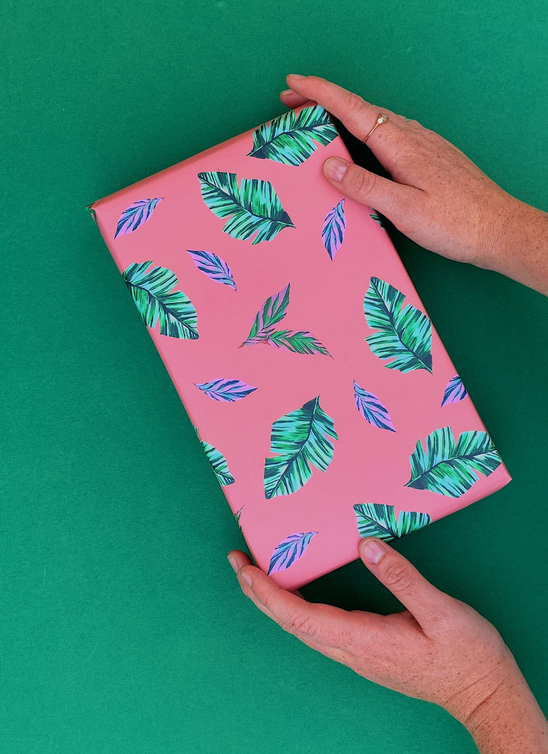 Terrazzo Leaf Gift Wrap
